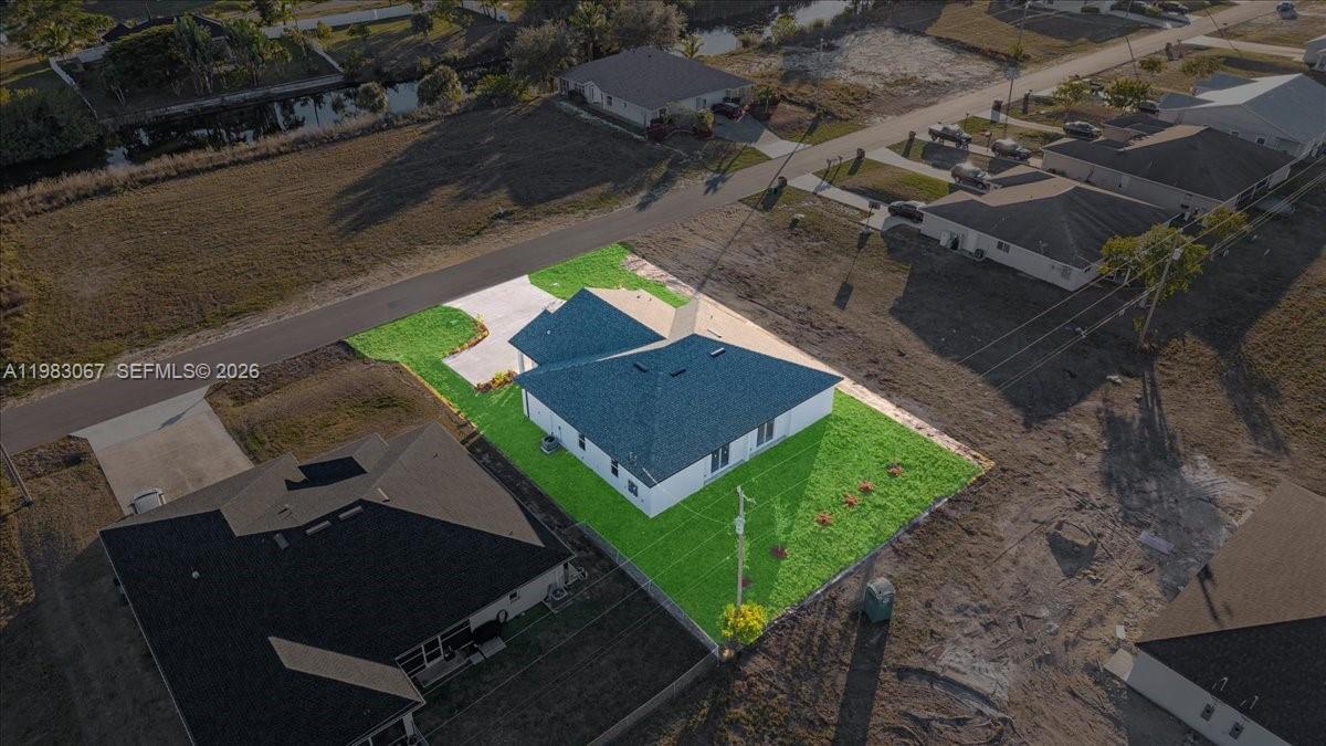 CAPE CORAL - Residential Income