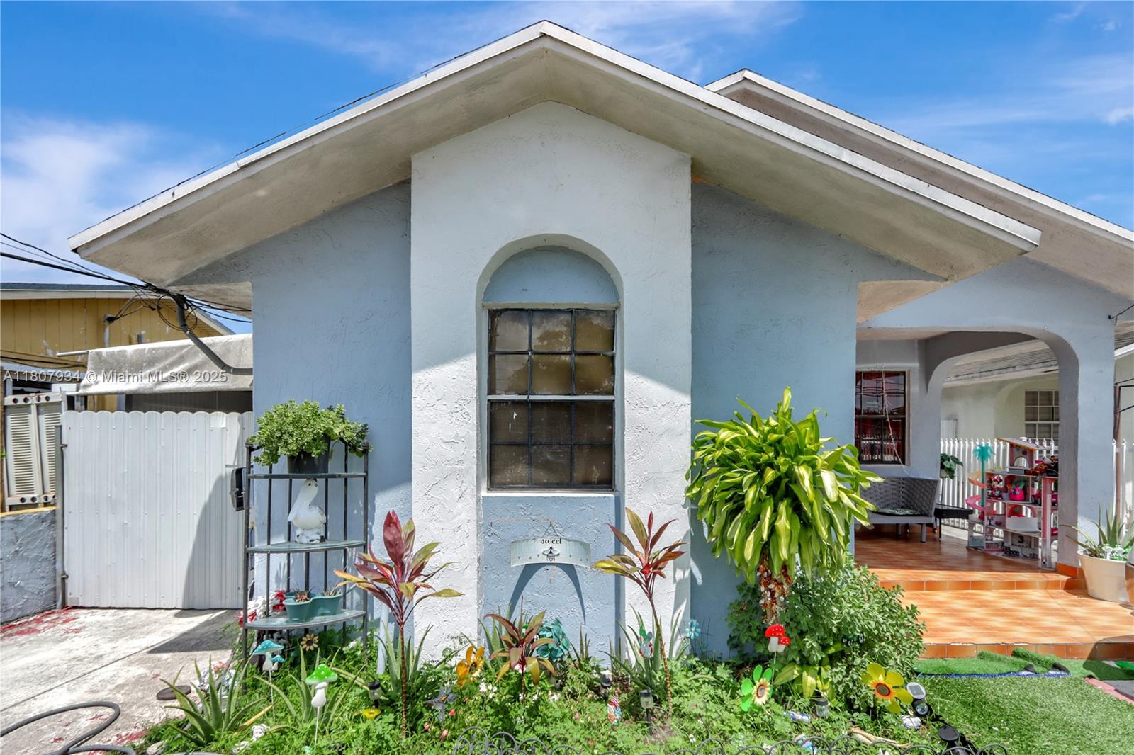 VENETIAN ACRES - Residential Income