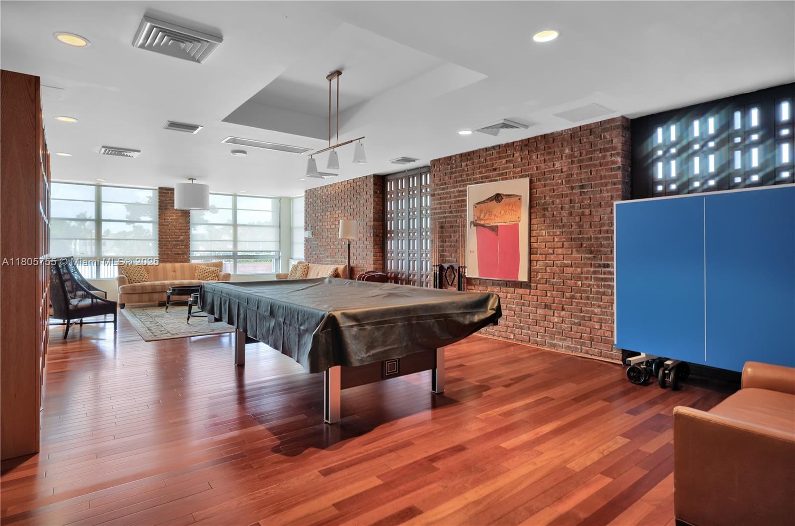 FIFTY SIX-SIXTY COLLINS A - Residential