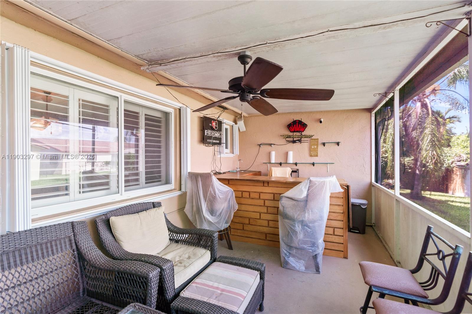 10TH ADDN TO RICHMOND HEI - Residential