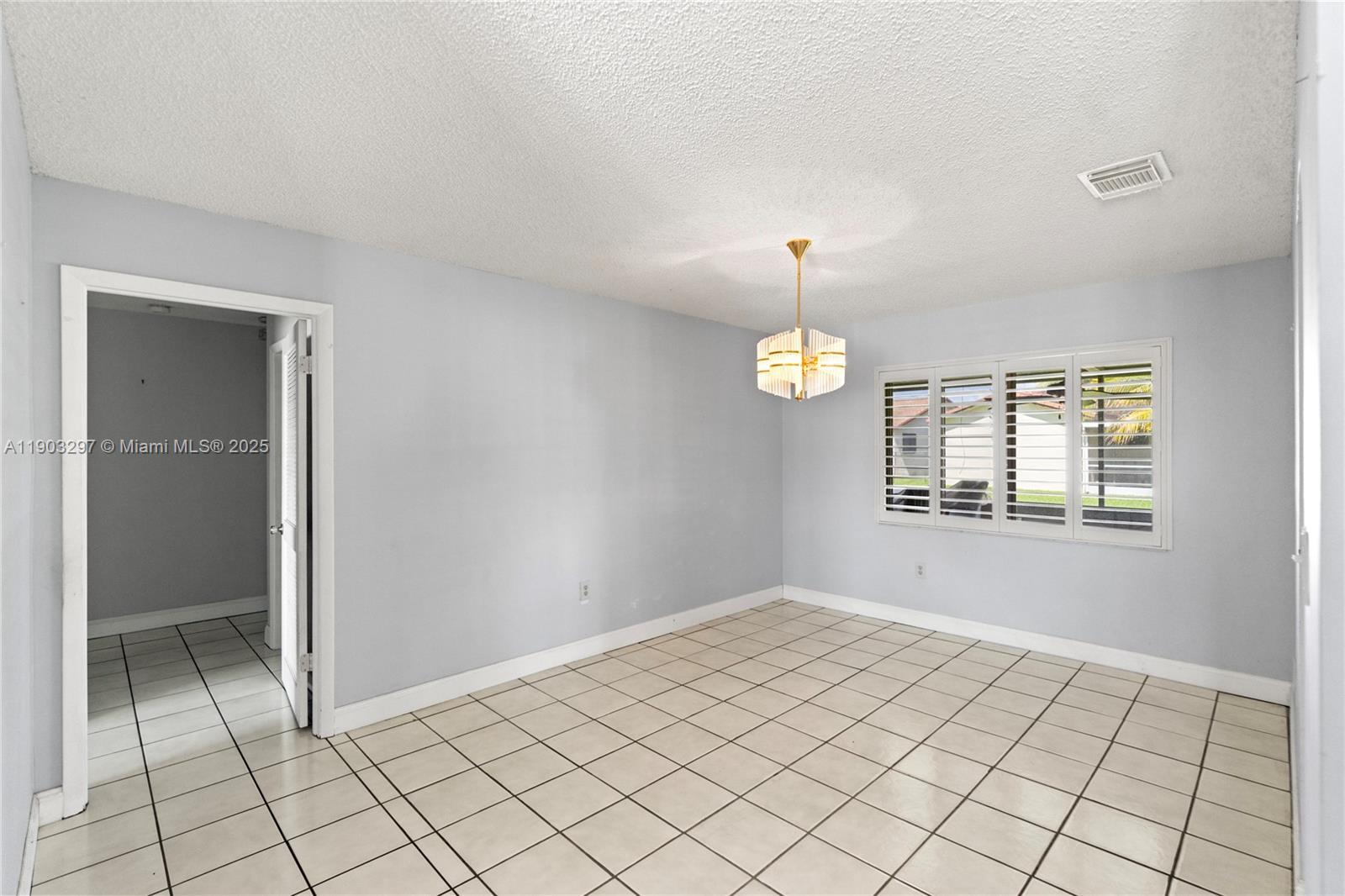 10TH ADDN TO RICHMOND HEI - Residential