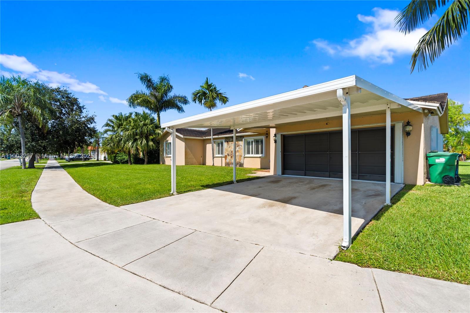 11201 SW 138th Ter