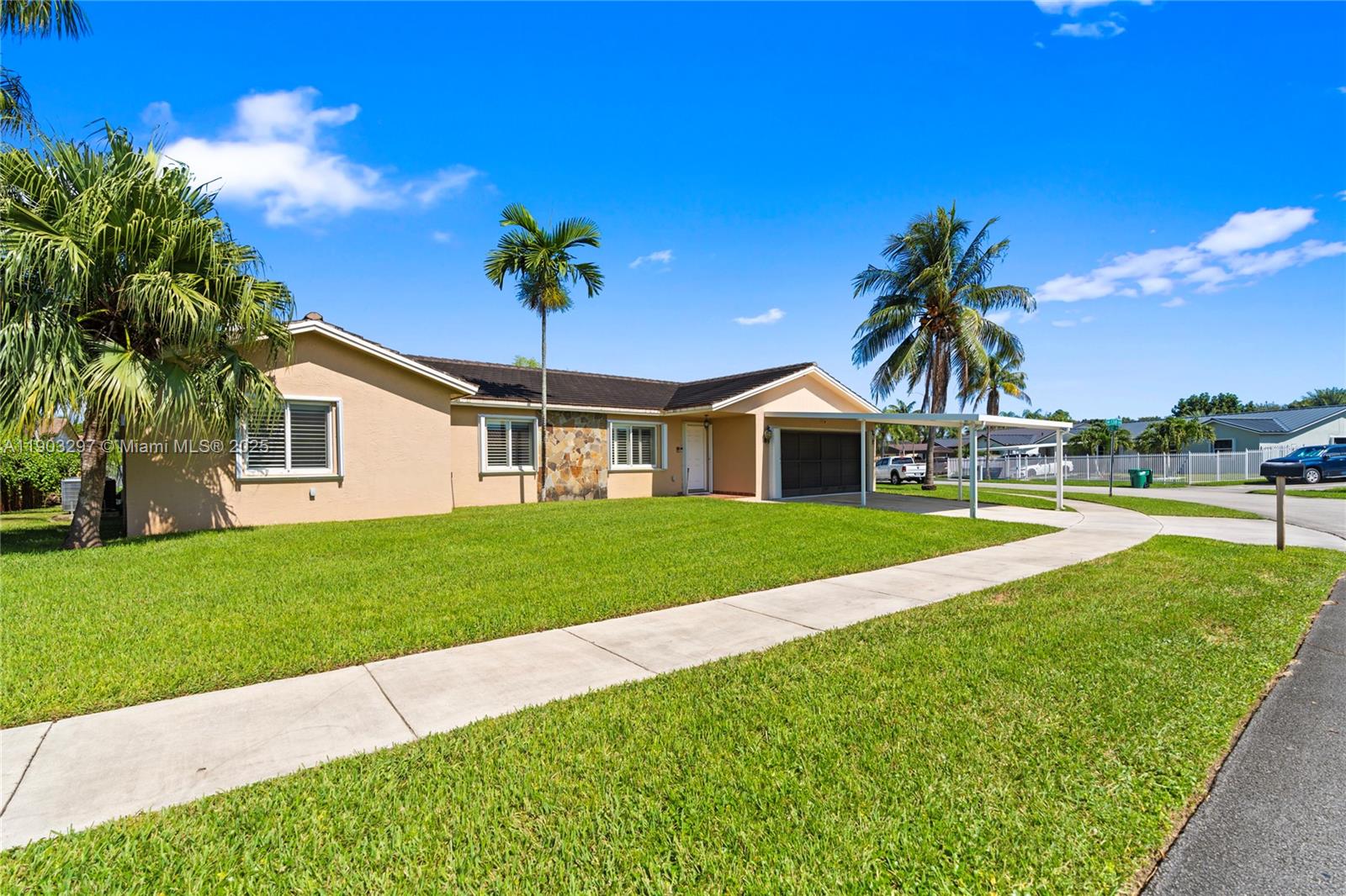 11201 SW 138th Ter
