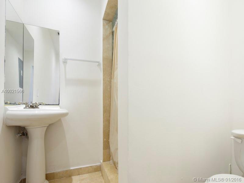 Columbia Park Corr - Residential