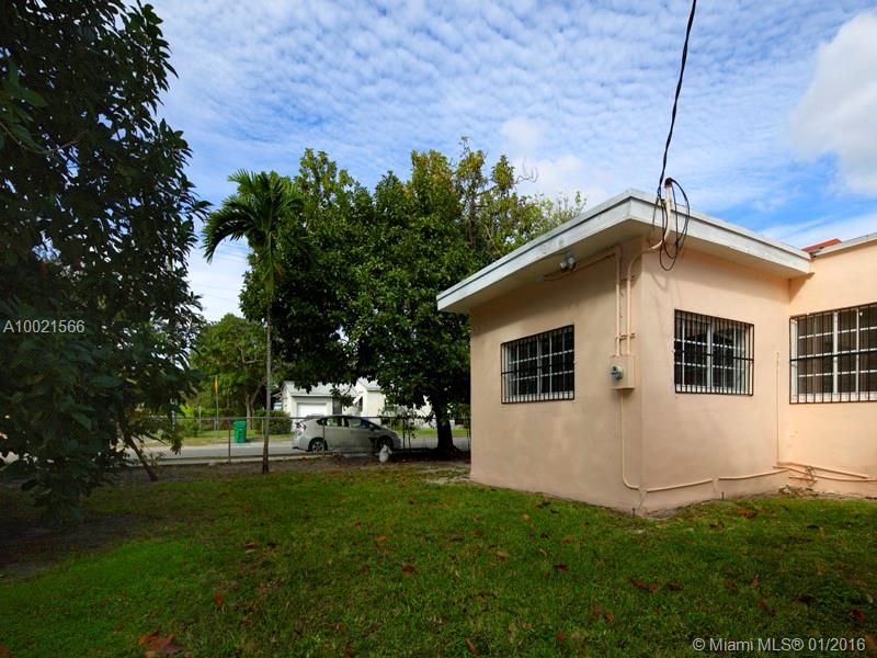 Columbia Park Corr - Residential