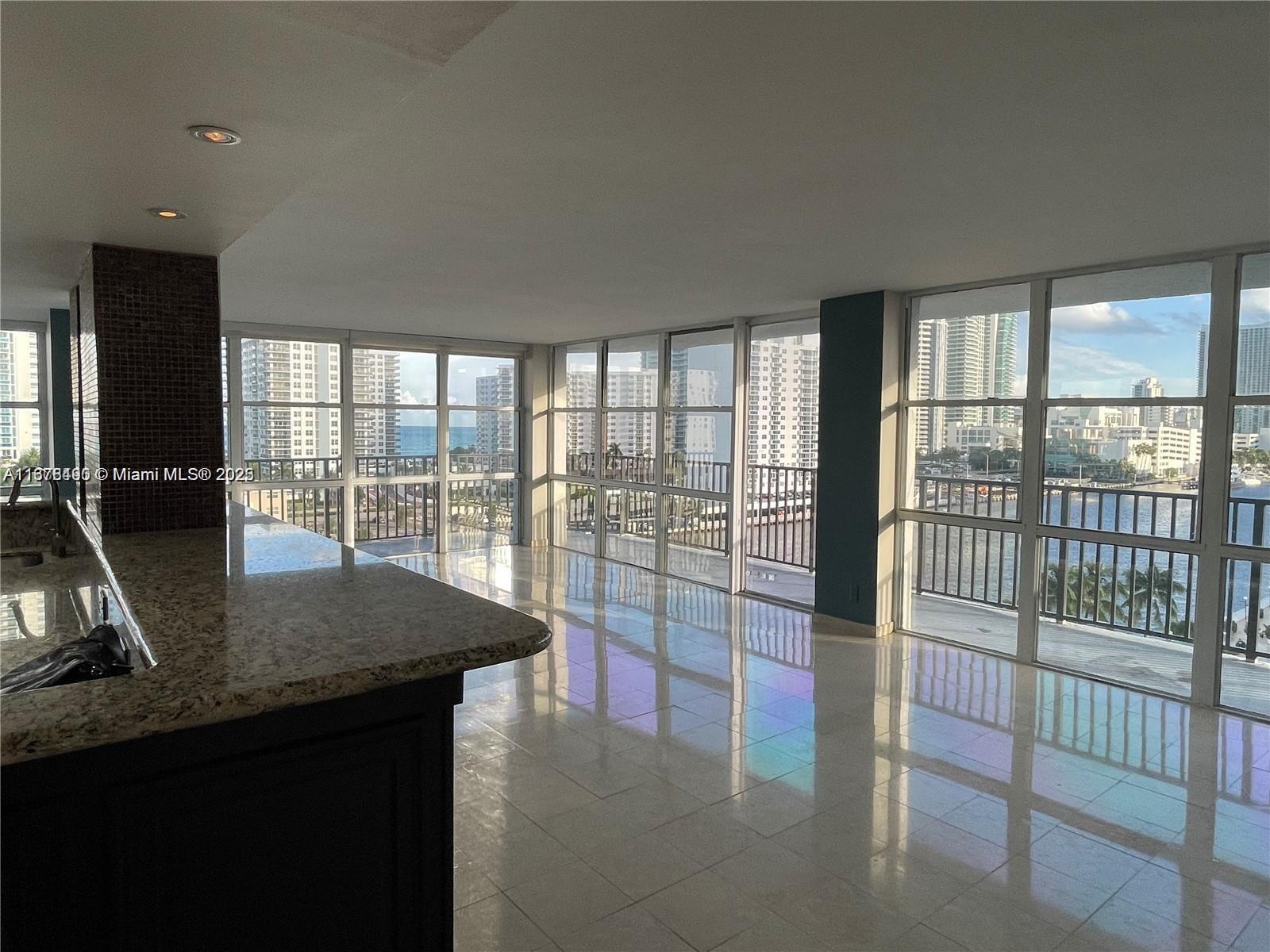 OCEANVIEW PARK CONDO - Residential
