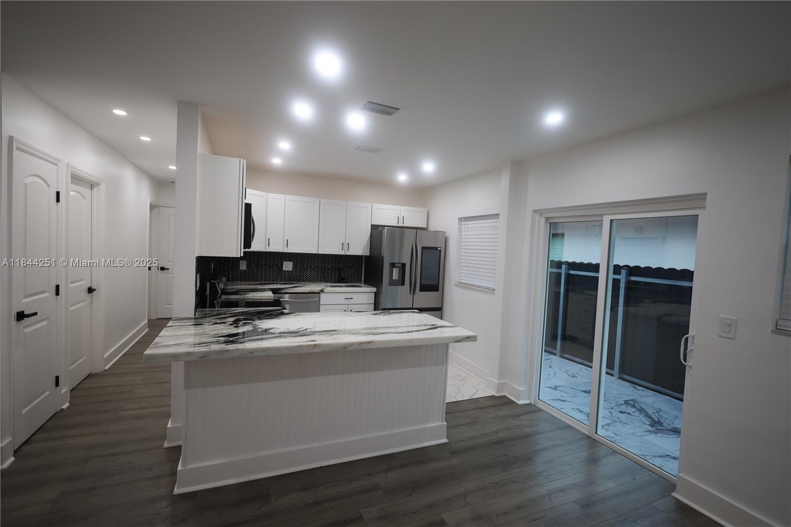 CENTRAL MIAMI PT 3 - Residential