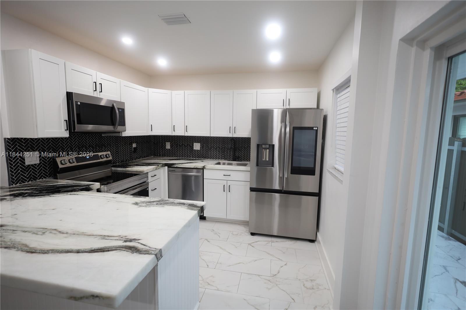 CENTRAL MIAMI PT 3 - Residential