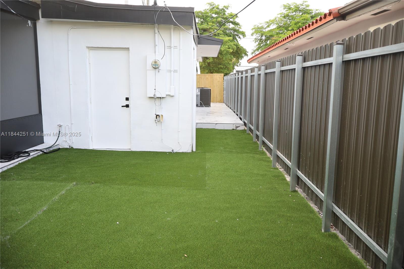 CENTRAL MIAMI PT 3 - Residential