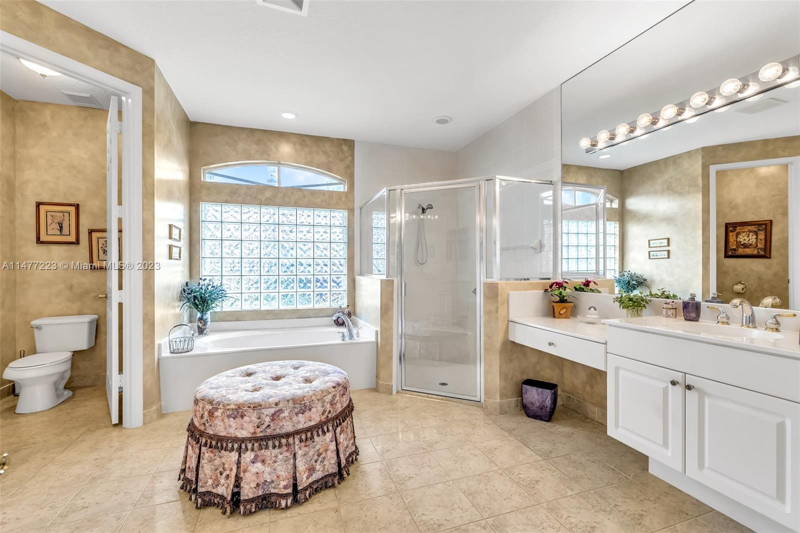 TUSCANY PAR D - Residential