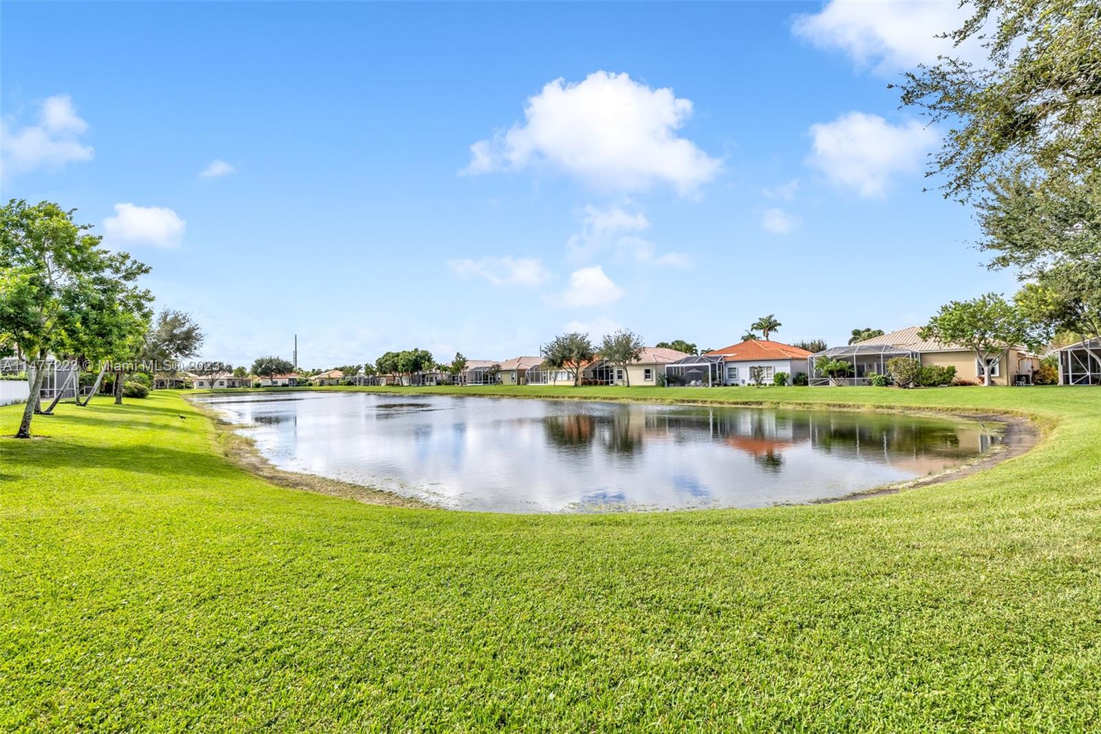 TUSCANY PAR D - Residential