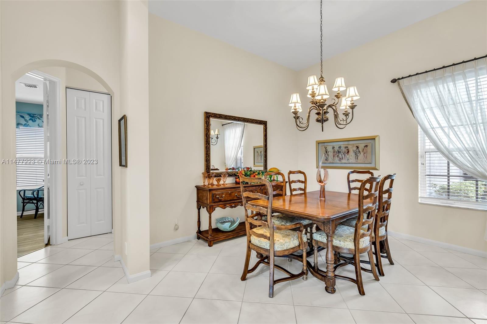 TUSCANY PAR D - Residential