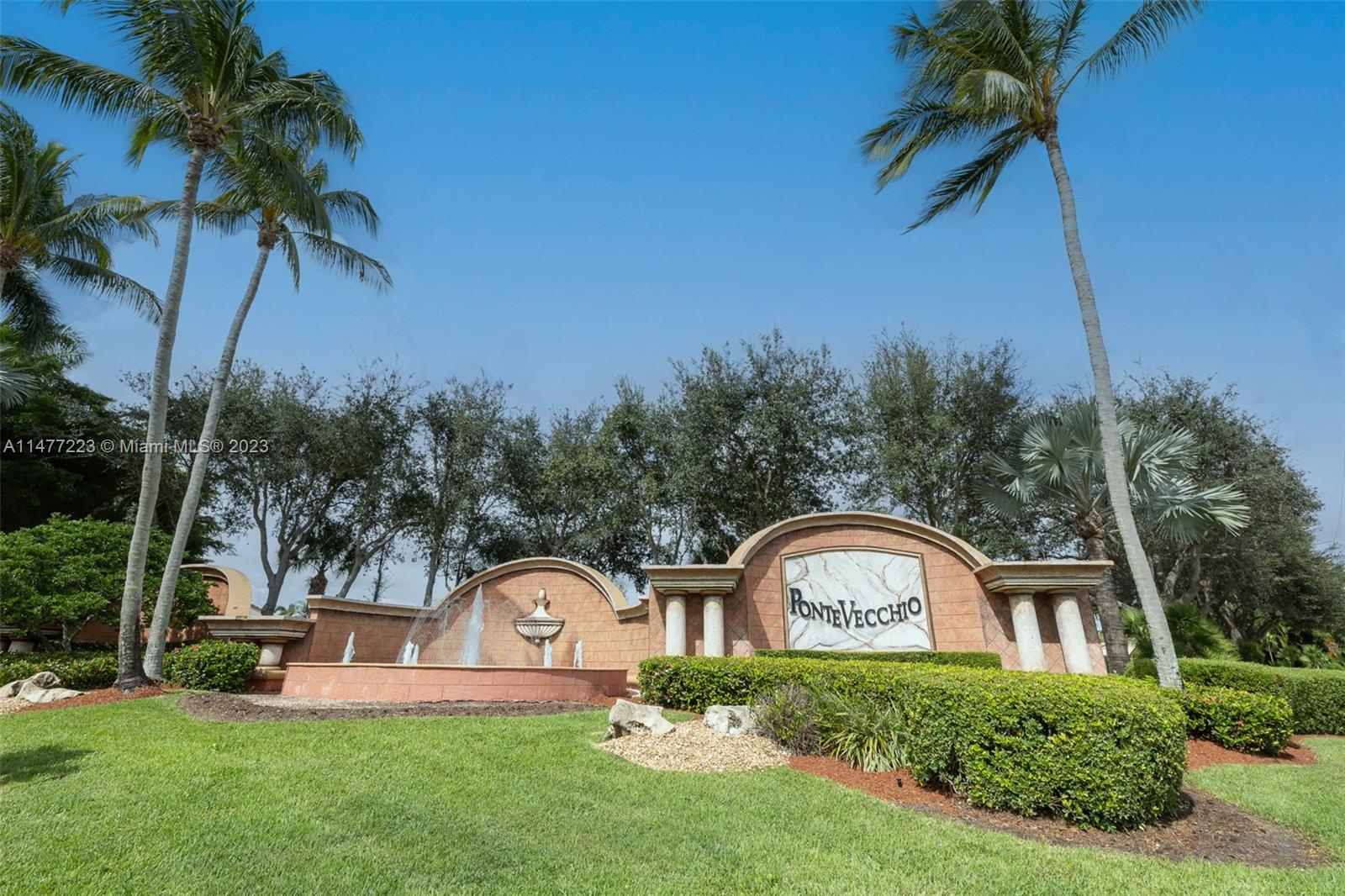 TUSCANY PAR D - Residential