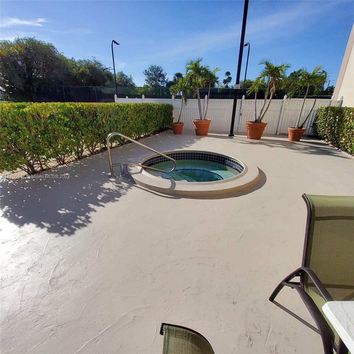 VILLAS OF BONAVENTURE AT - Residential