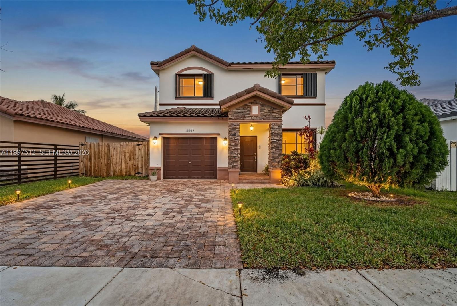 MOODY DRIVE HOMES - Residential