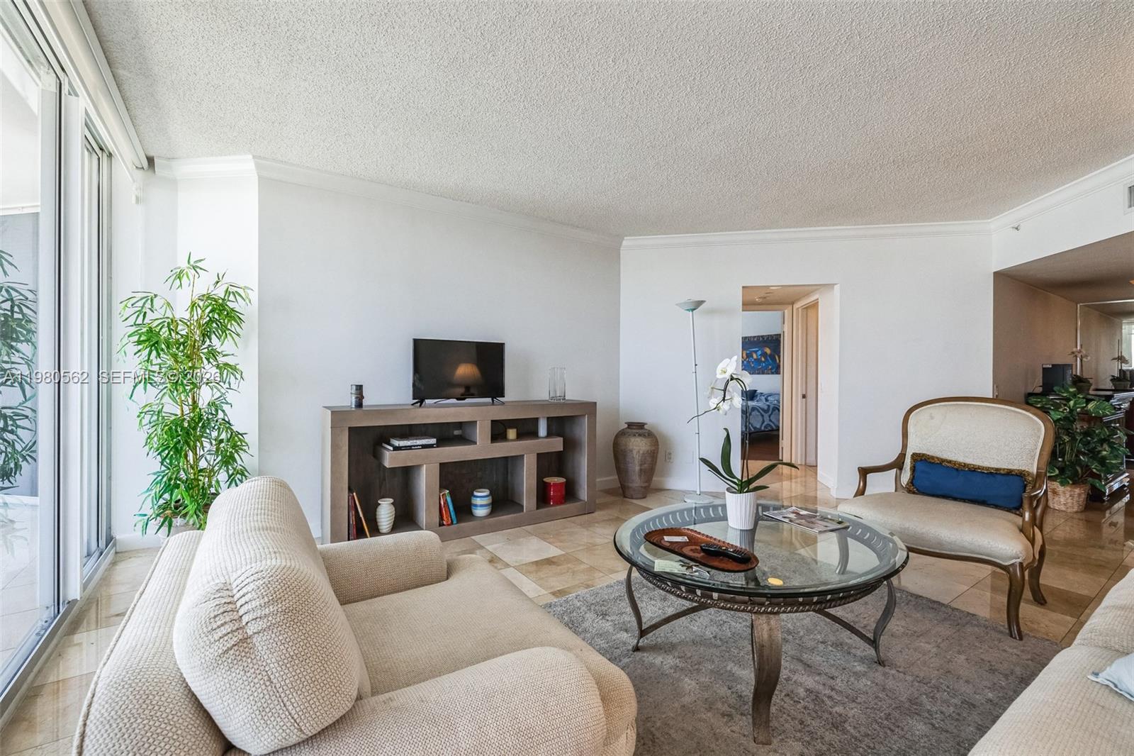 NORTH TOWER AT THE POINT - Residential