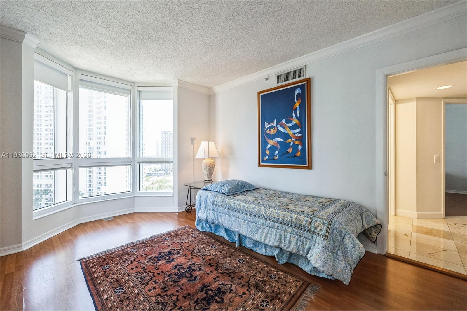 NORTH TOWER AT THE POINT - Residential