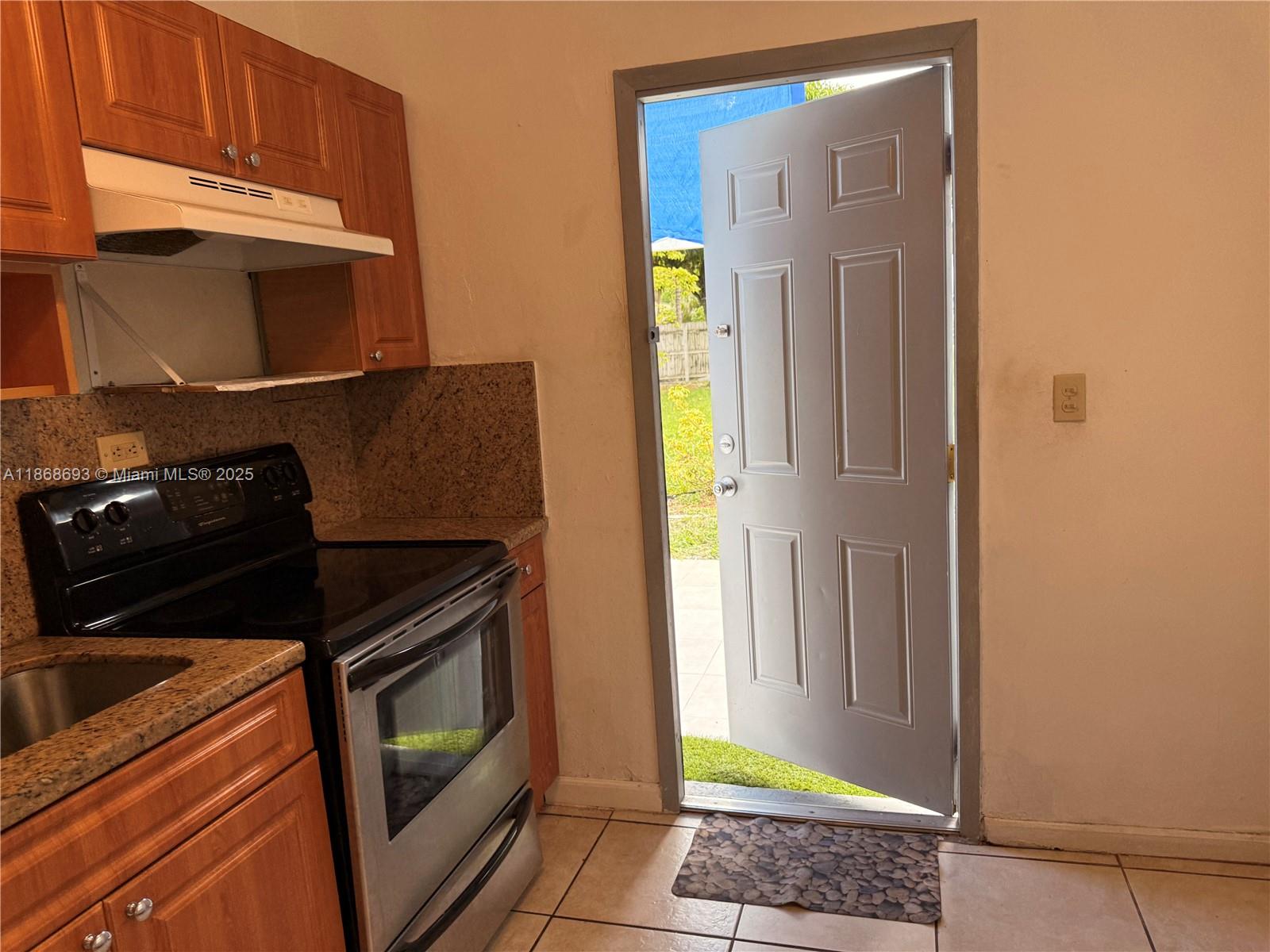 SUNKIST GROVE - Residential