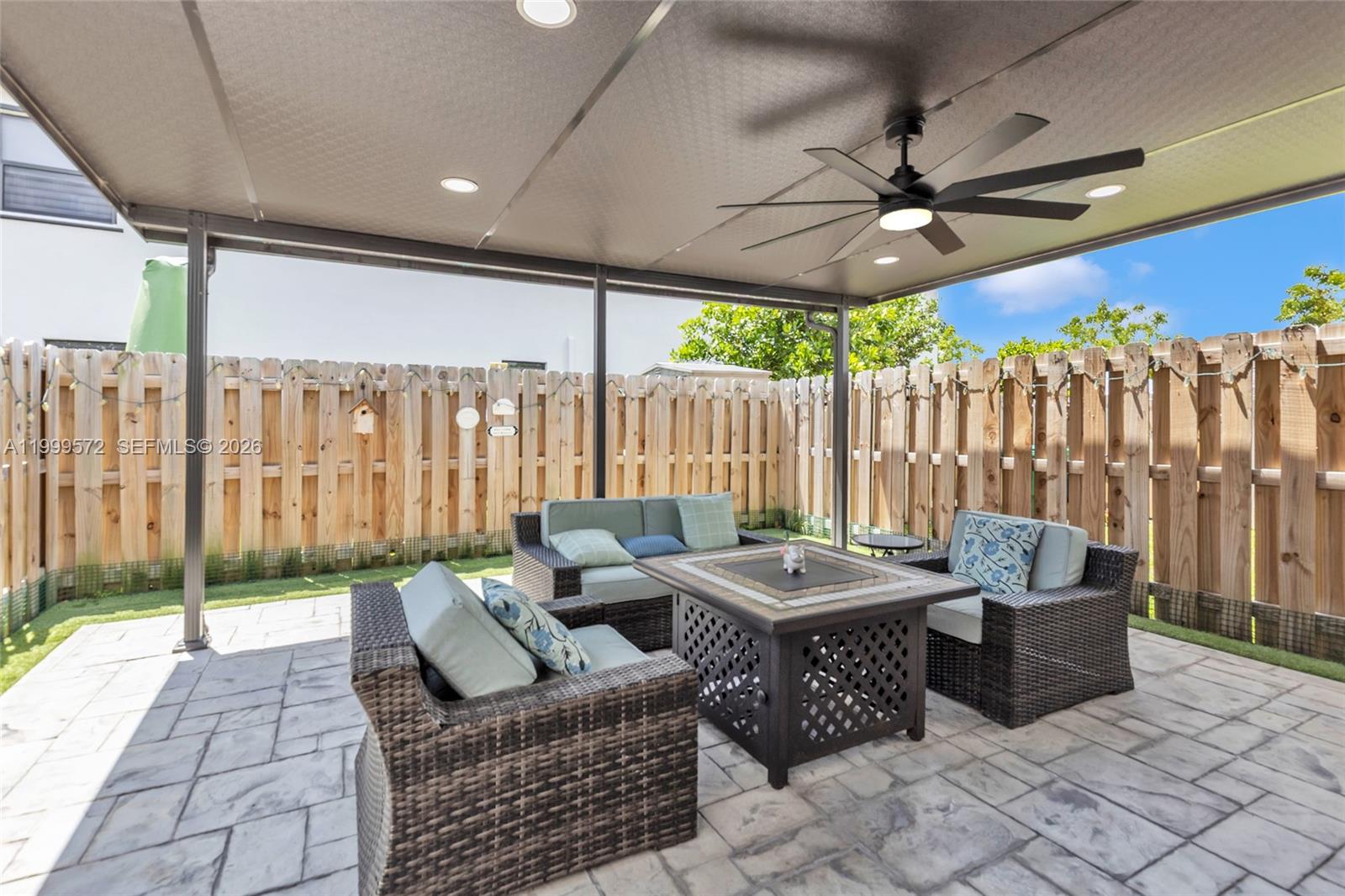 KENDALL ASSEMBLAGE SOUTH - Residential