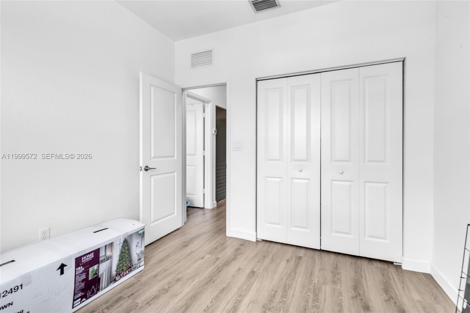 KENDALL ASSEMBLAGE SOUTH - Residential