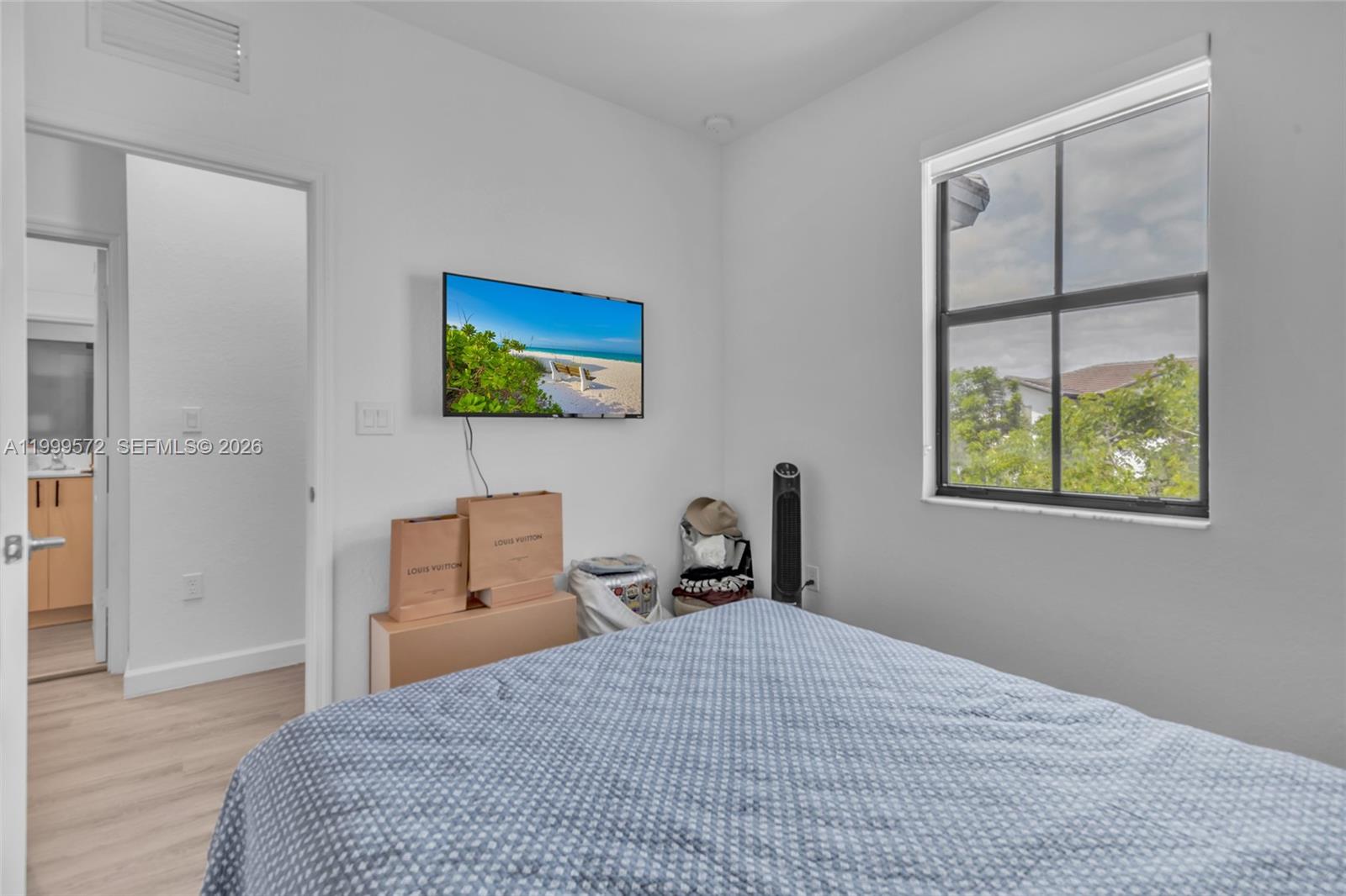 KENDALL ASSEMBLAGE SOUTH - Residential