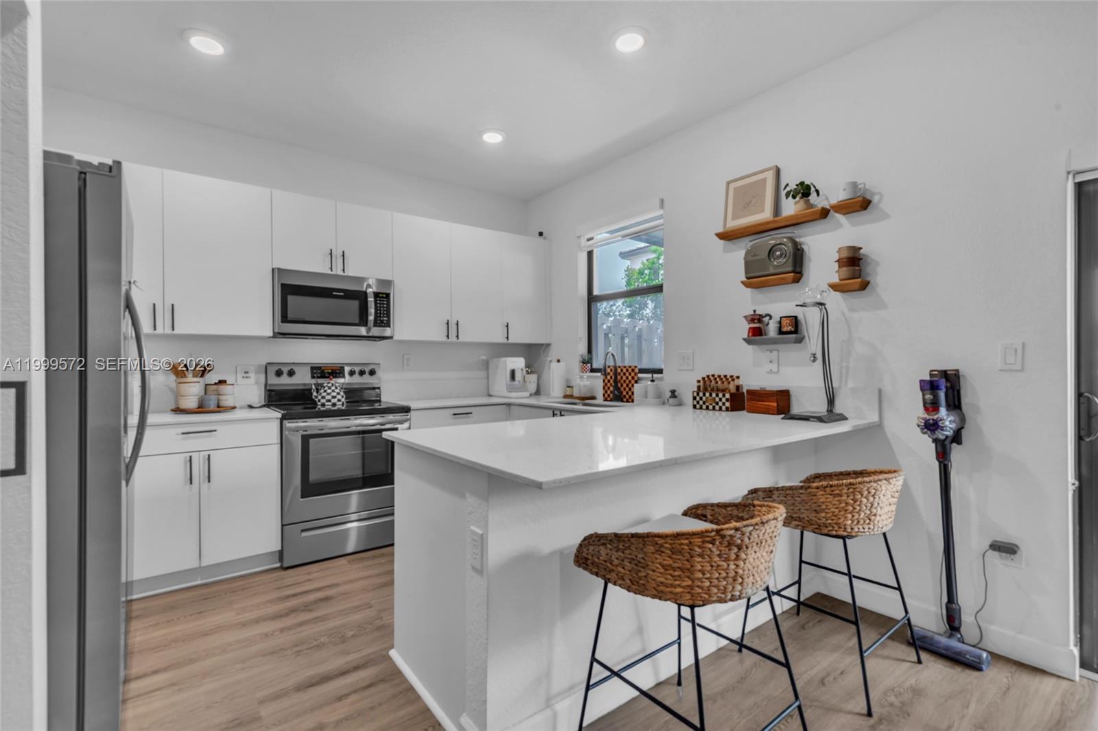 KENDALL ASSEMBLAGE SOUTH - Residential