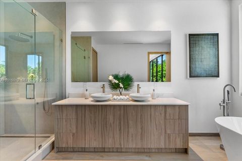 Tiny photo for 2175 SW 25th St, Miami, FL 33133 (MLS # A12015012)