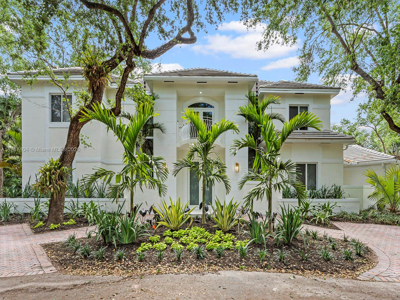 Rental Property at 7226 Sw 146th St Cir, Palmetto Bay, Miami-Dade County, Florida - Bedrooms: 6 
Bathrooms: 5  - $16,000 MO.