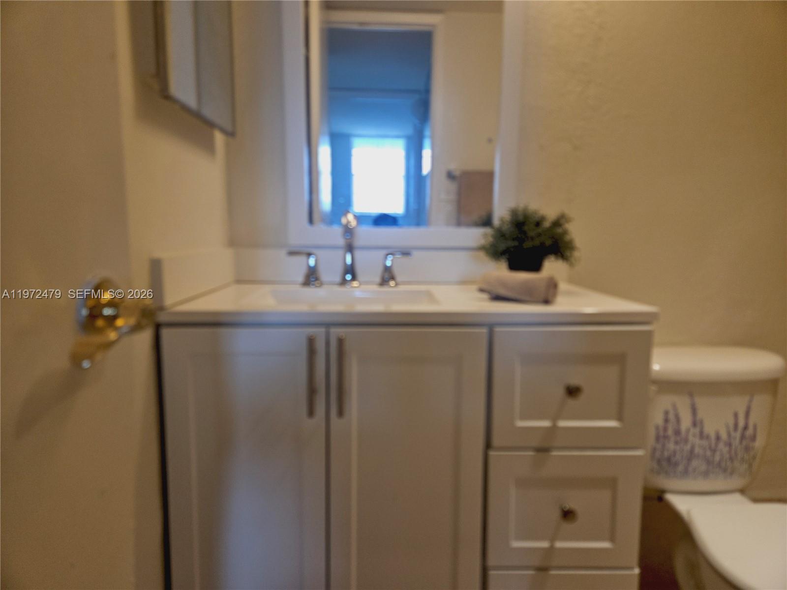 YOLANDA VILLAS CONDO - Residential