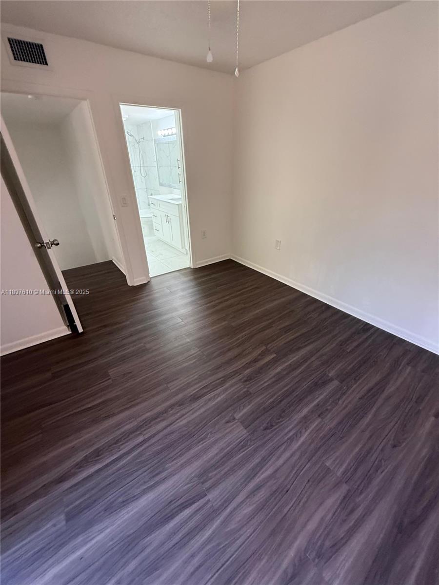 WATERSIDE LUXURY TOWNHOME - Residential Lease