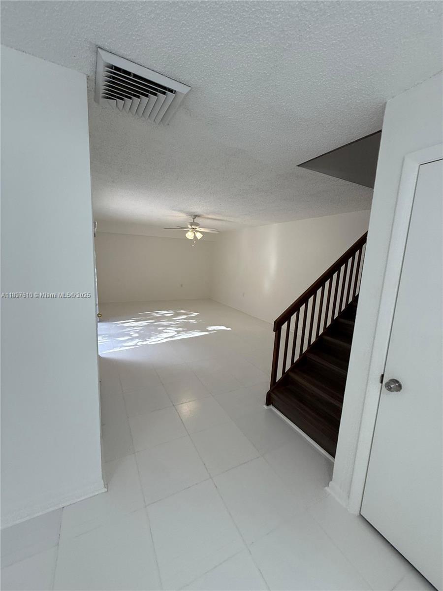 WATERSIDE LUXURY TOWNHOME - Residential Lease