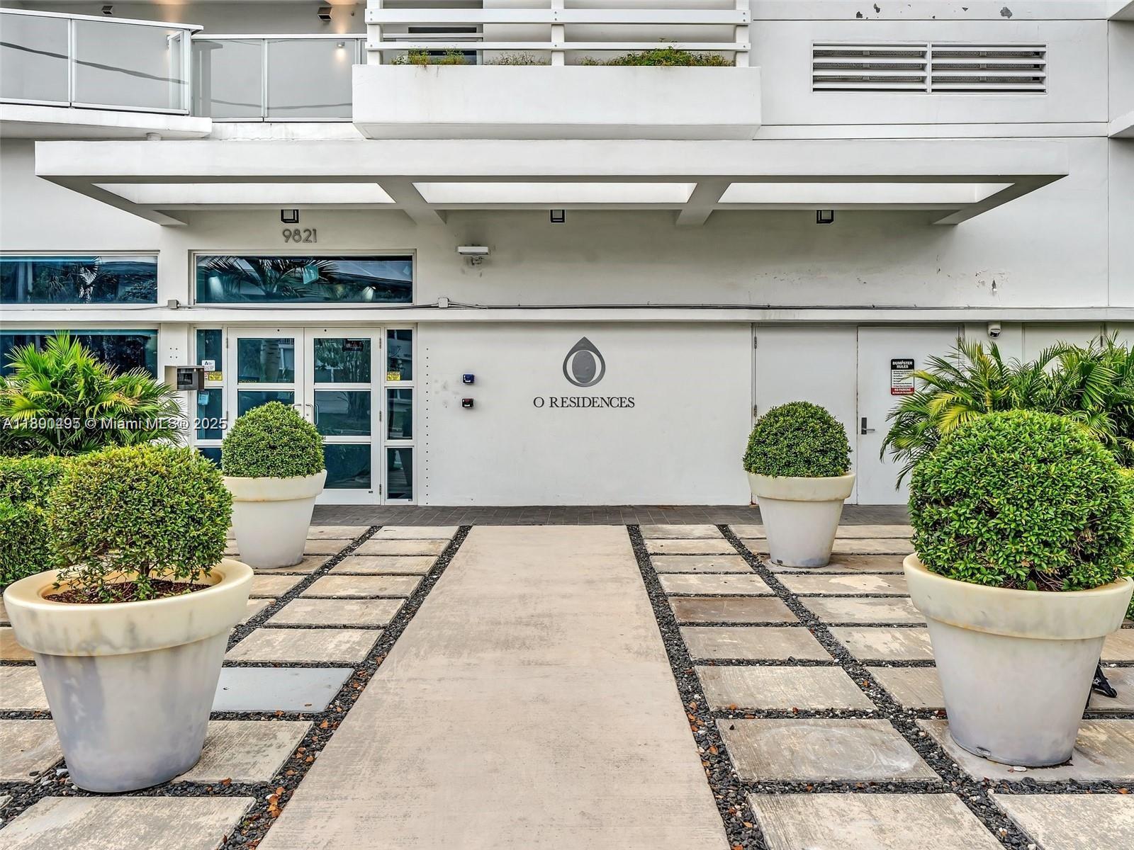 BAY HARBOUR ISLAND - Residential