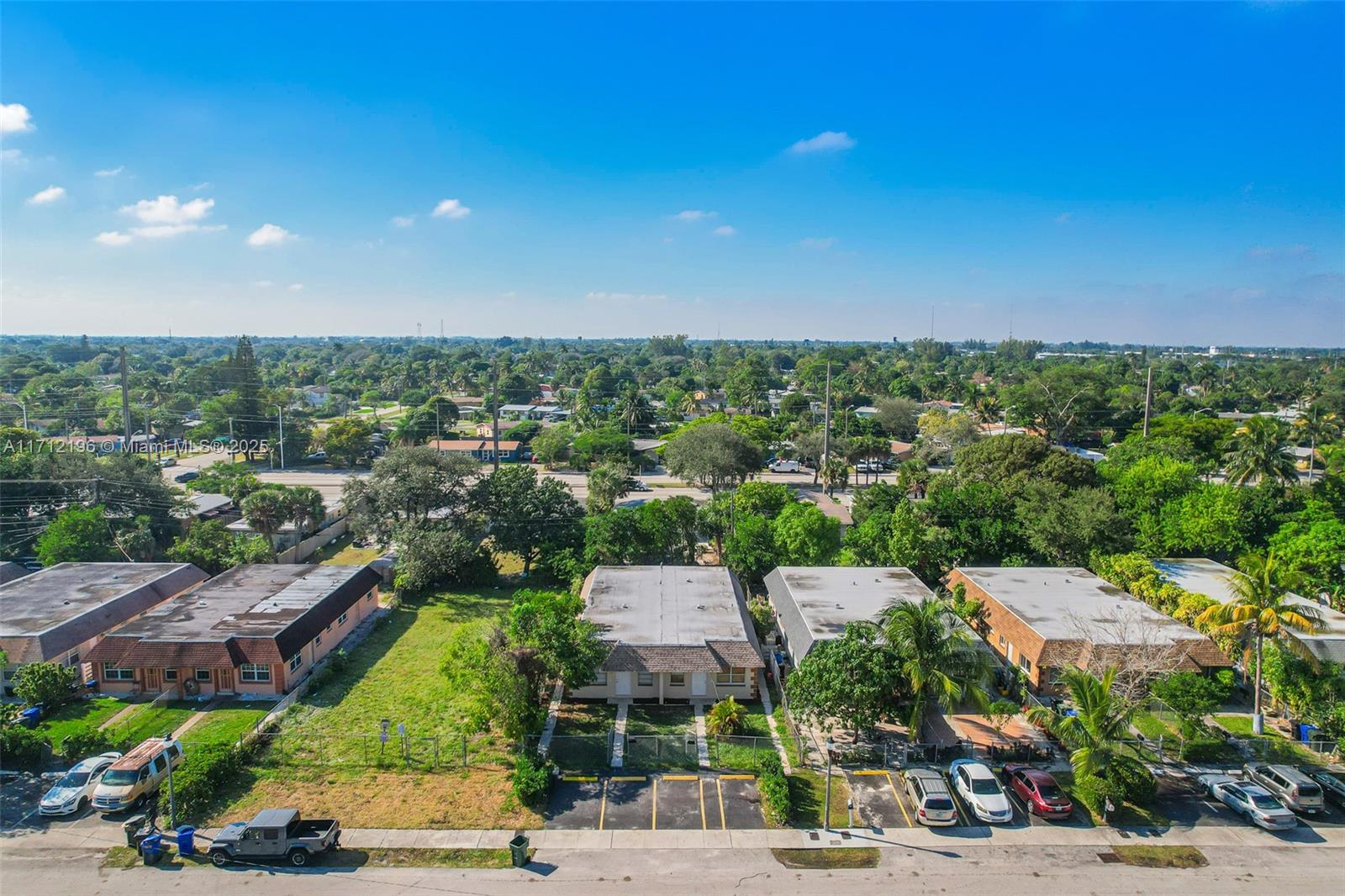 1619 NW 8th Ave