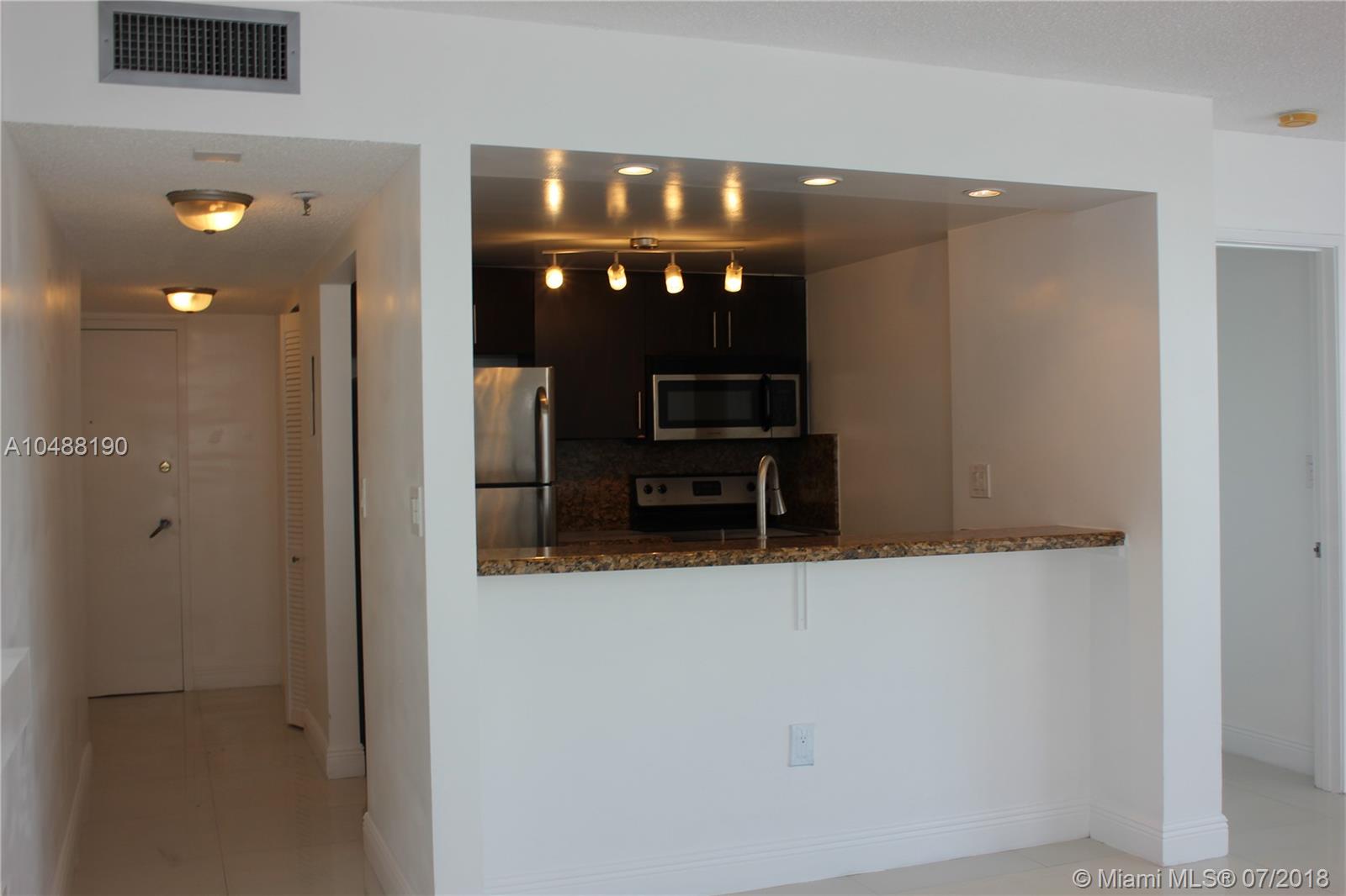 MADISON DOWNTOWN CONDO - Residential Lease
