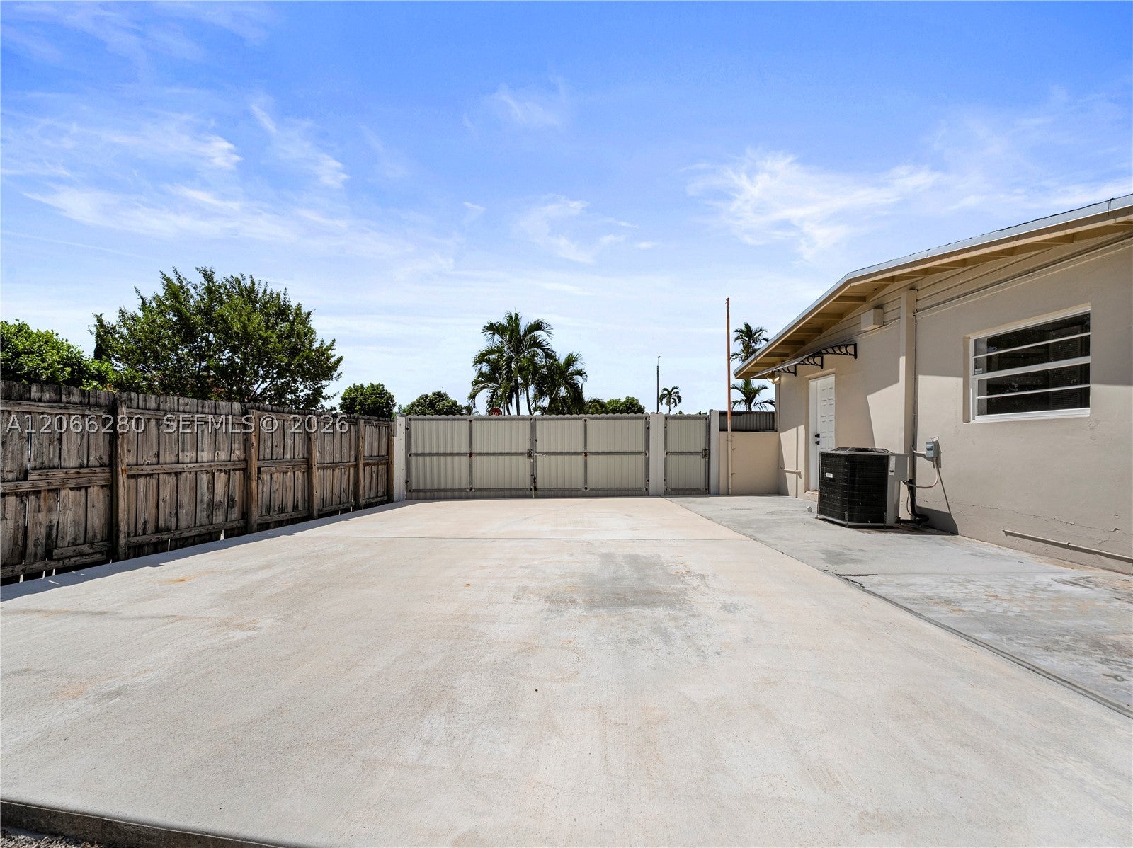 8241 SW 12th Ter