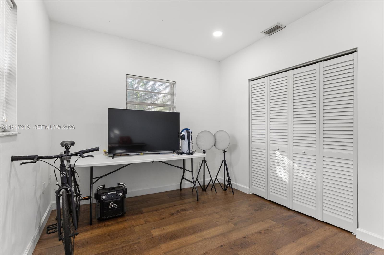 CINEMA PARK COUNTRY CLUB - Residential