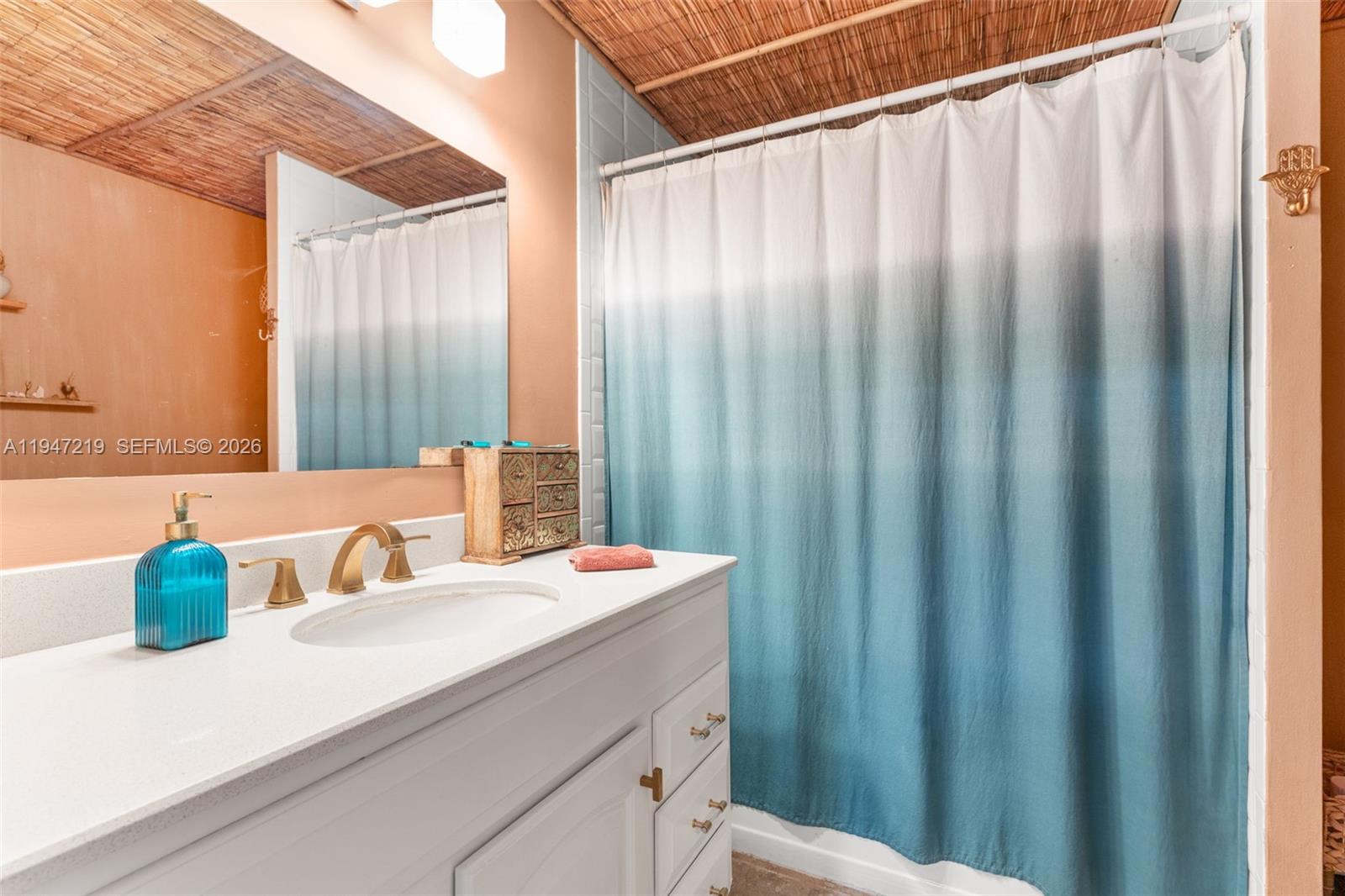 CINEMA PARK COUNTRY CLUB - Residential