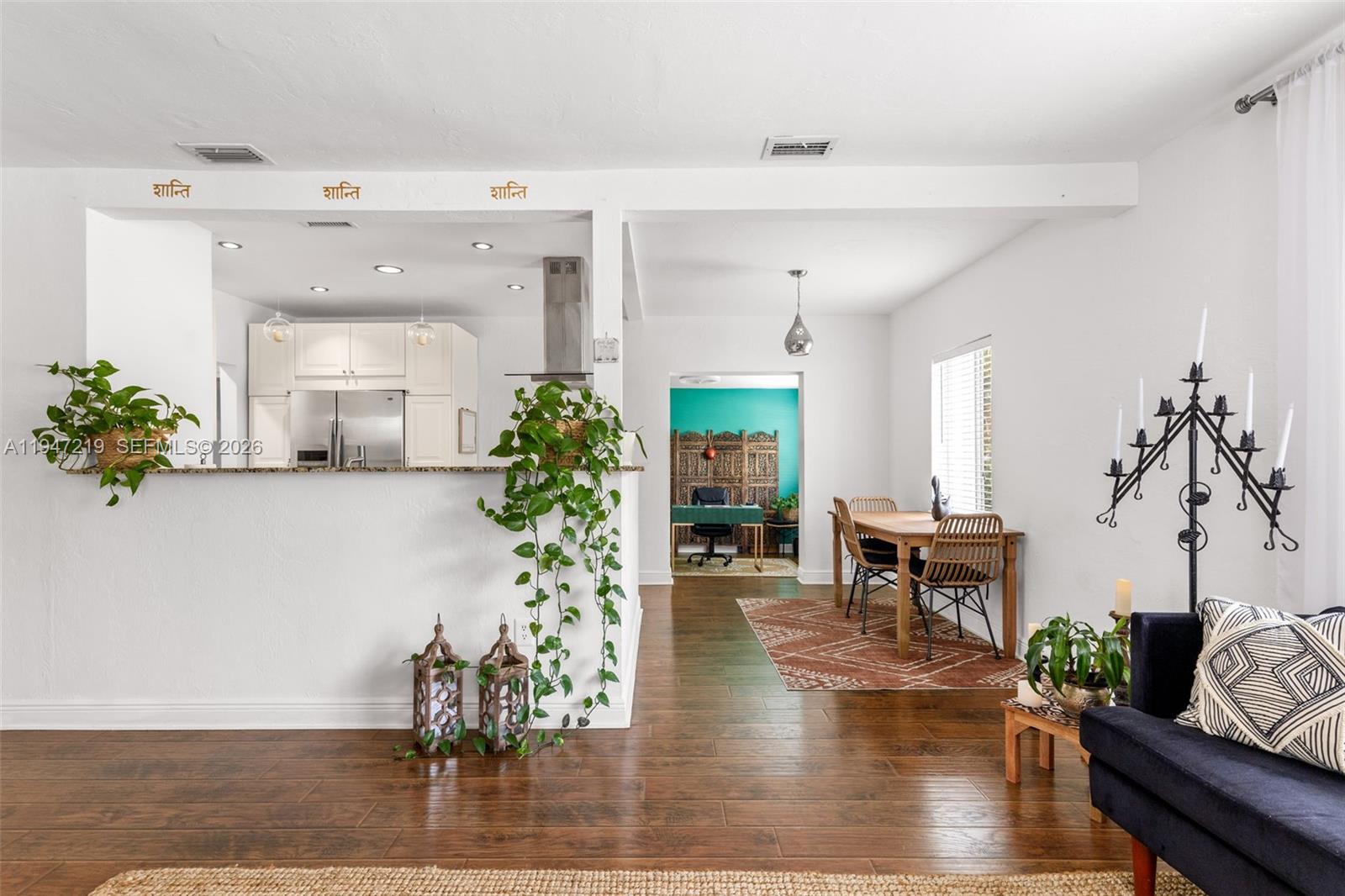 CINEMA PARK COUNTRY CLUB - Residential