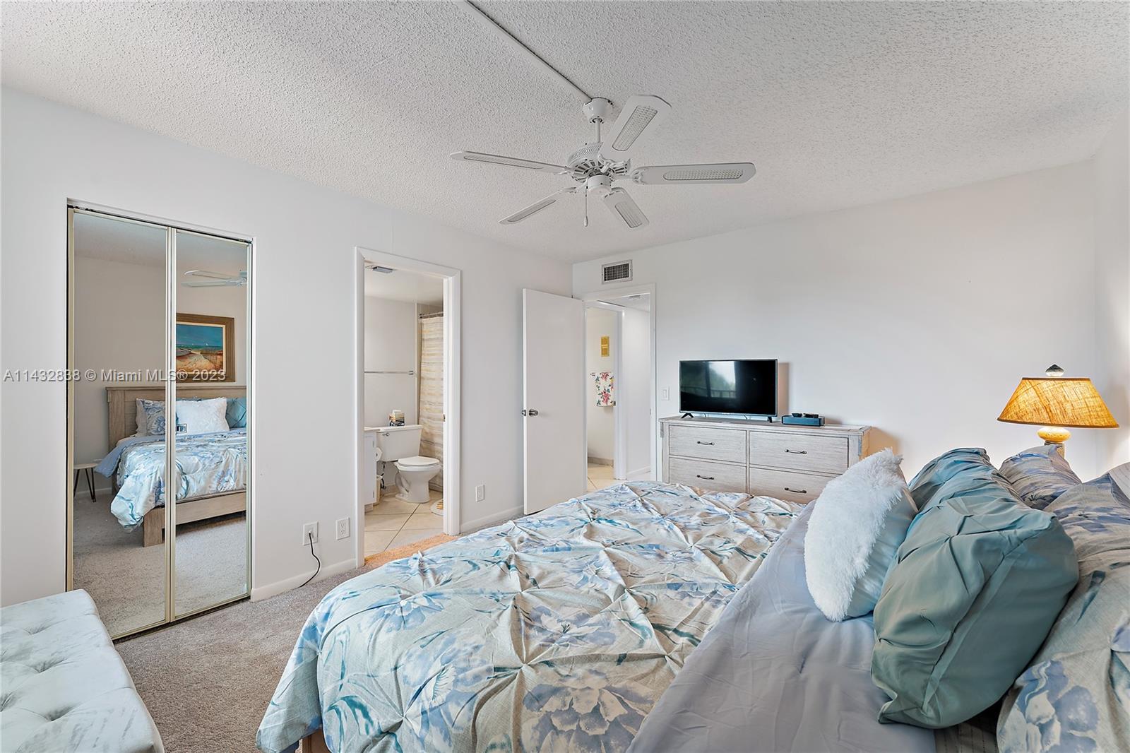 SEA RISE CONDO - Residential Lease