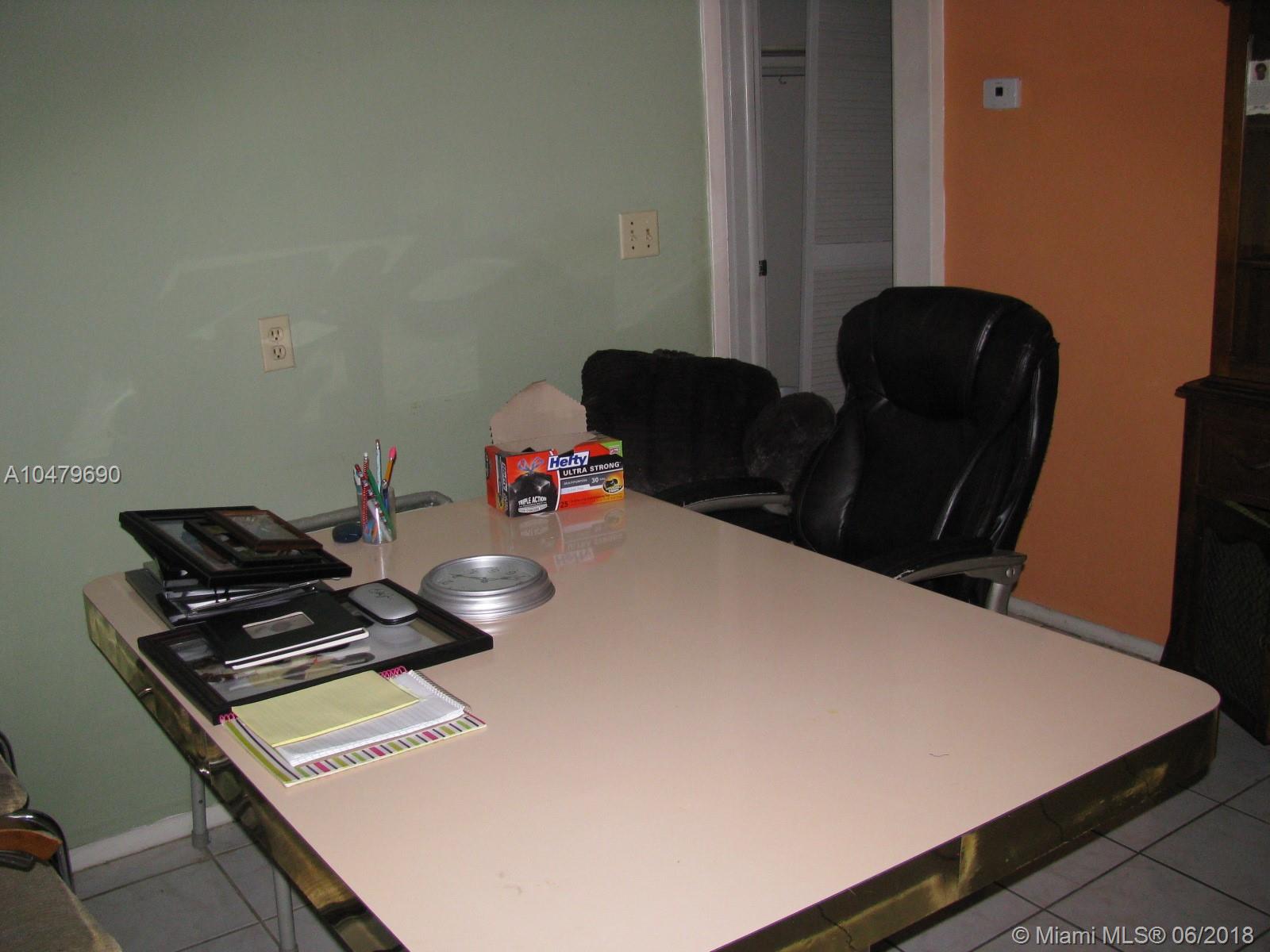 PARK SOUTH 3 CONDO - Residential