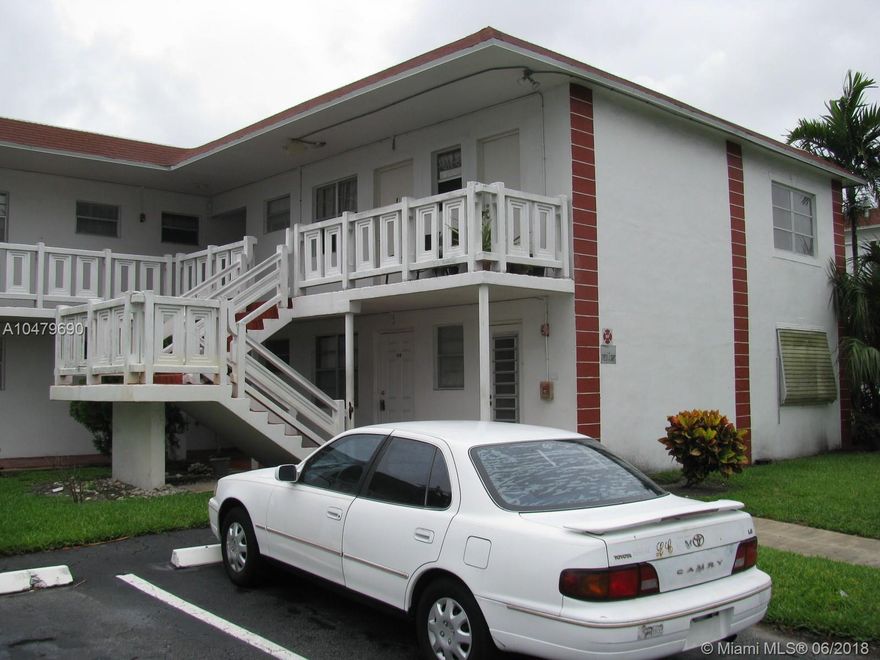 First floor affordable condo is ready for your personal touch. Quiet 55+ community with amenities such as exercise room, pool, billiard room.