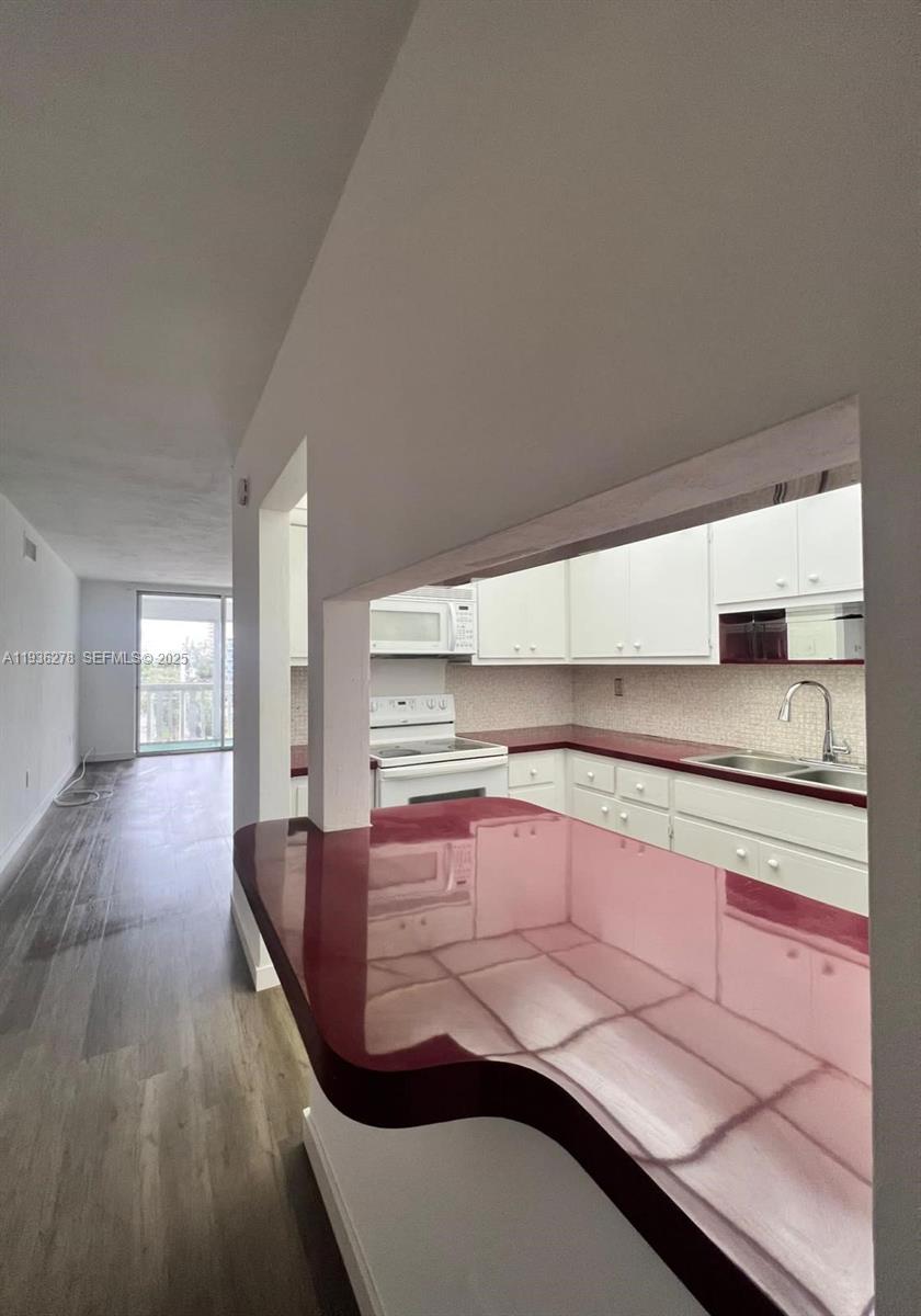 1475 NE 125th Ter 412-A