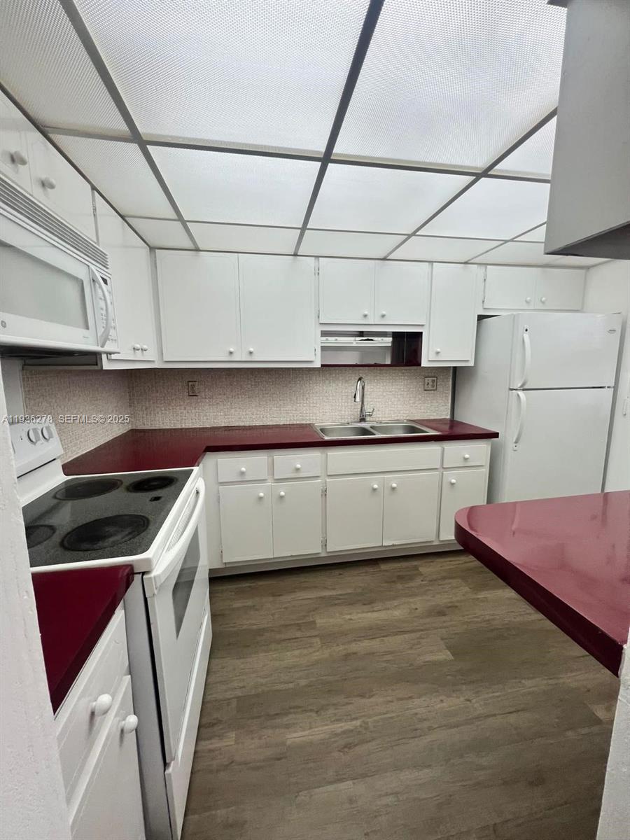 1475 NE 125th Ter 412-A