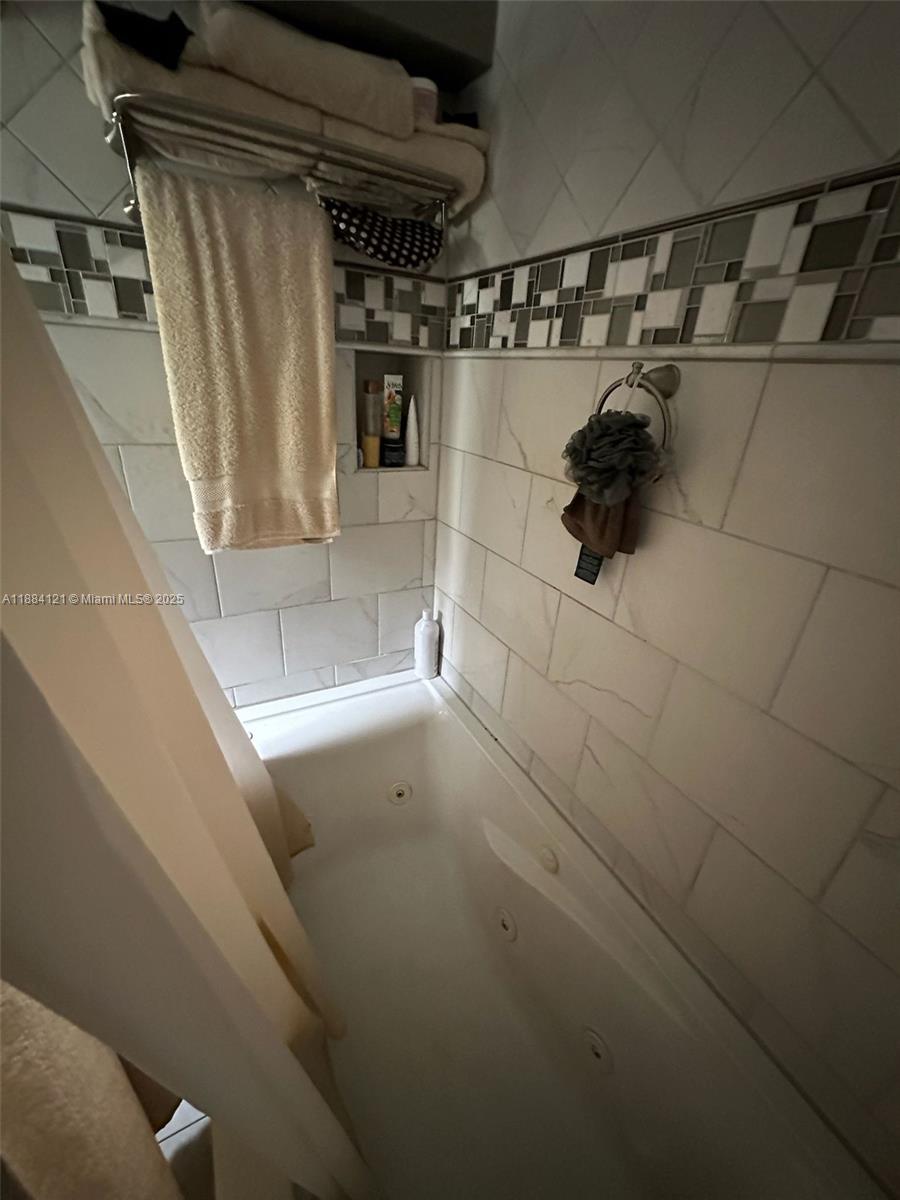 CHULA VISTA - Residential