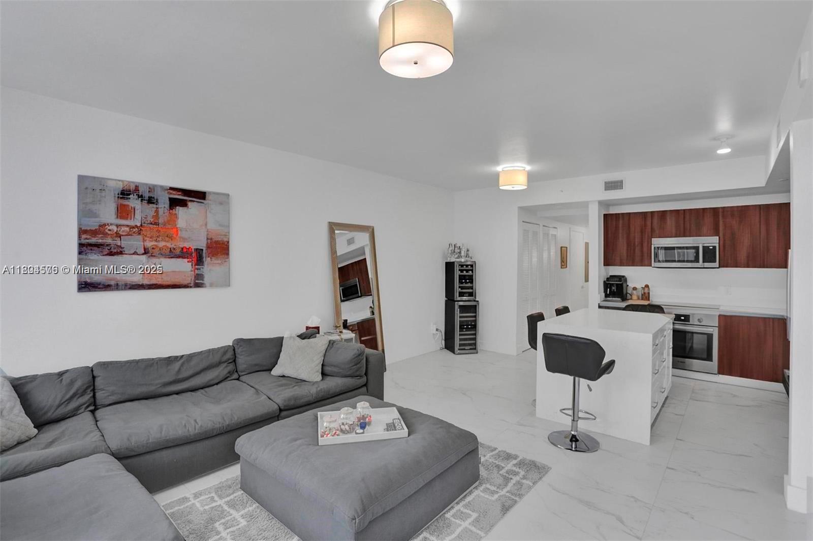 ARIA ON THE BAY CONDO - Residential Lease