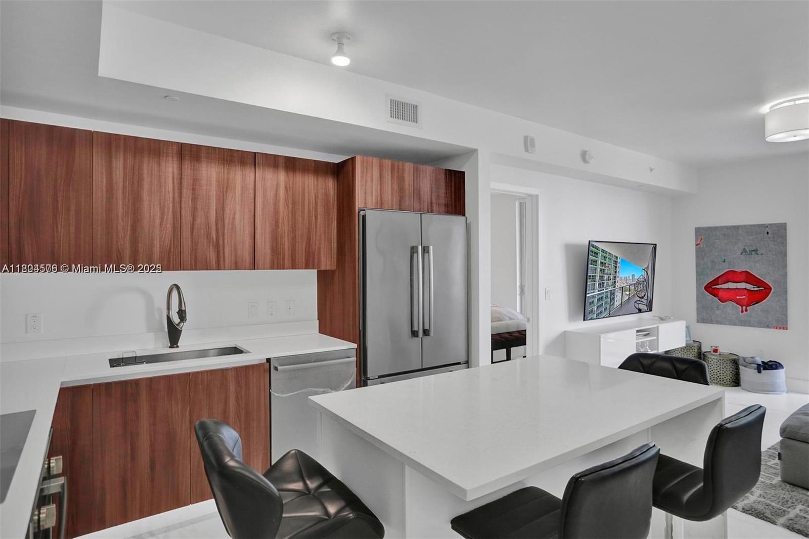 ARIA ON THE BAY CONDO - Residential Lease