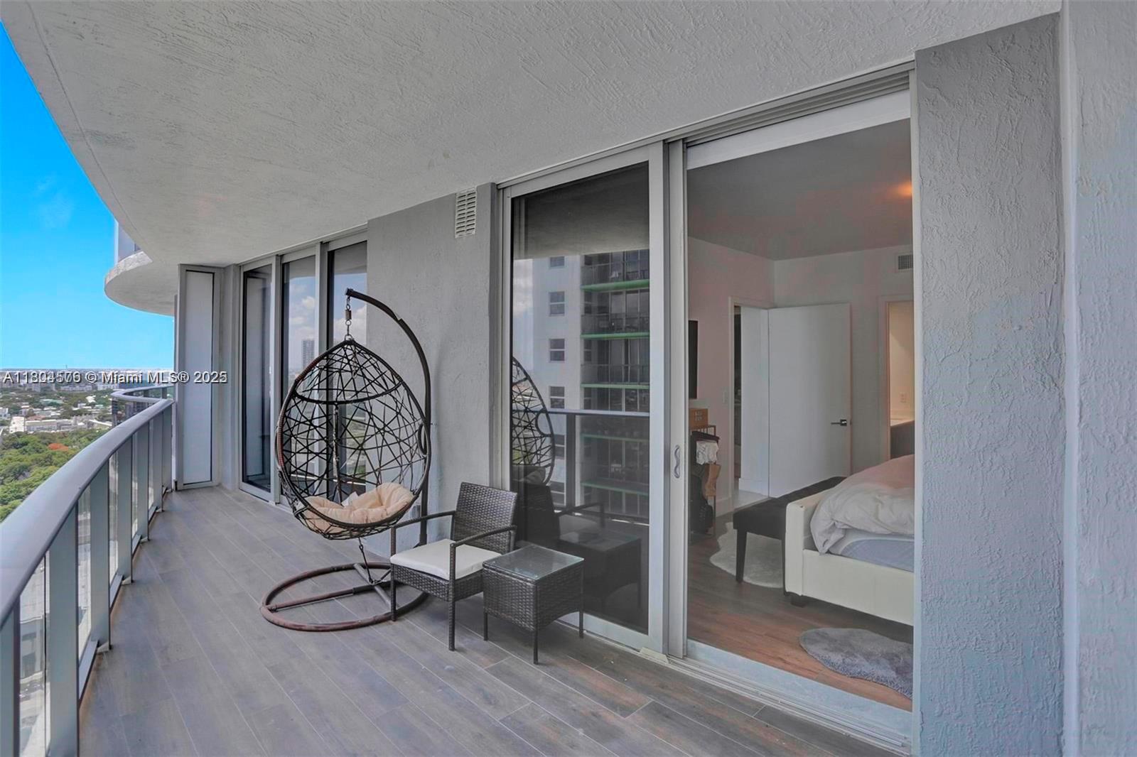 ARIA ON THE BAY CONDO - Residential Lease