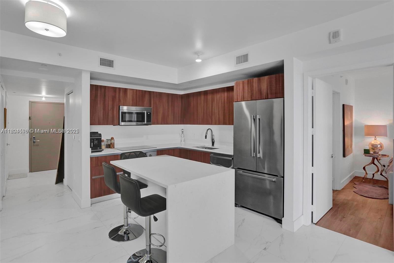 ARIA ON THE BAY CONDO - Residential Lease