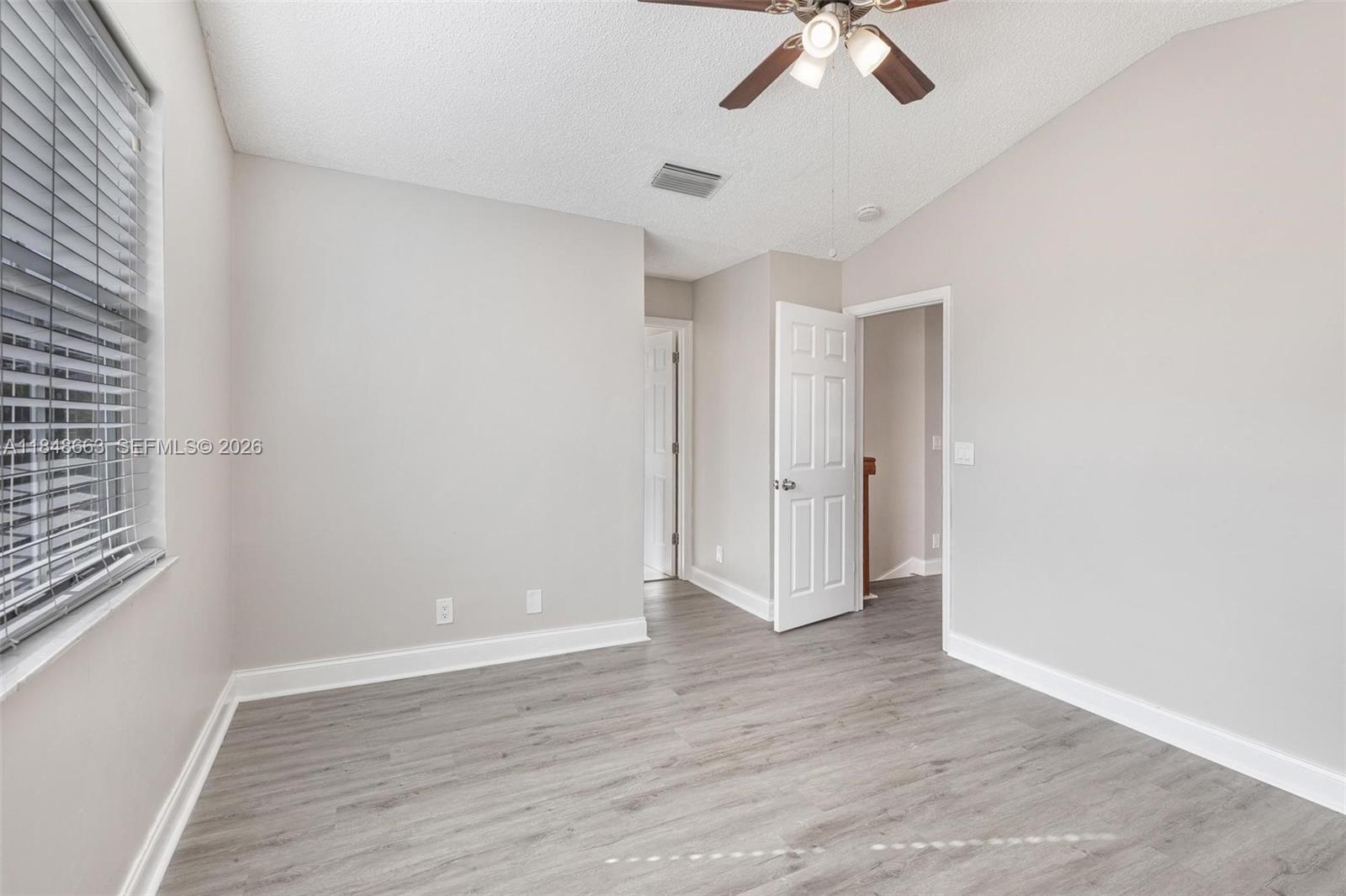 CORAL BAY REPLAT SECTION - Residential