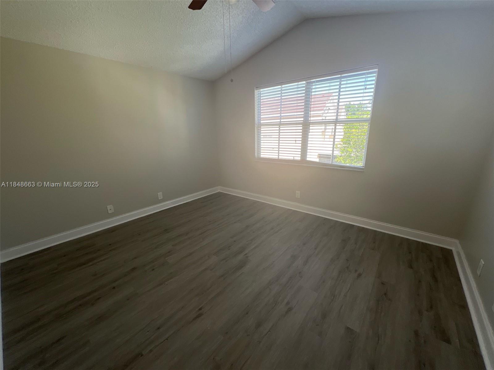 CORAL BAY REPLAT SECTION - Residential